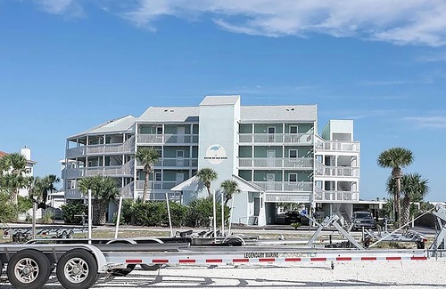 Ono Island Condo | Beach Vibes with River Views -Pool & Fishing Pier Perfect getaway in Perdido Key