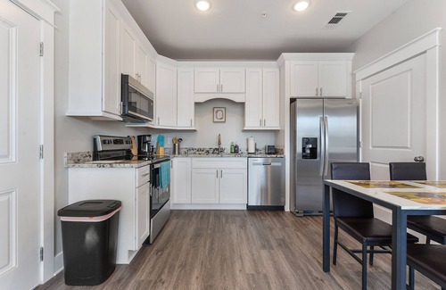 Biloxi Apartment | Beach View 1 Bed Apt.