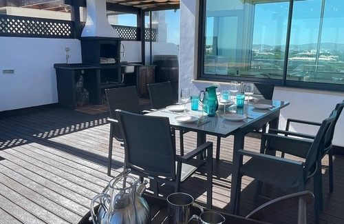 Aldeia das Acoteias Apartment | Beach View Penthouse T3,private jacuzzi & roof terrace ,500m from Praia Falesia