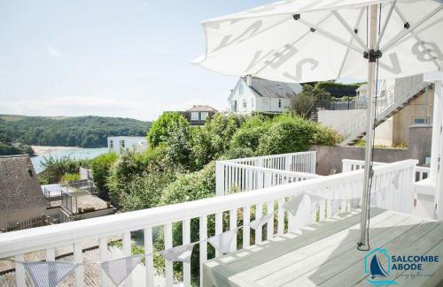 Salcombe Apartment | Beach View - Stylish Stay, Estuary Views & Luxury Spa Access