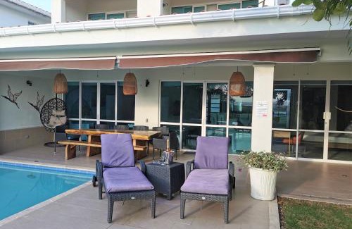 Arroyo de Piedra Villa | Beach Villa Sol & Mar Cartagena, beachfront & private pool