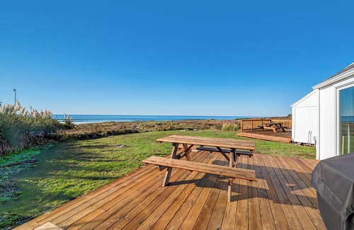 Oregon Coast Apartment | Beachcomber: Beachfront Escape Unit #2