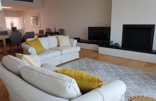 Point Lonsdale Apartment | Beached Again
