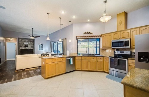 Country Oaks House | Beaches, Heated Pool, or Golf? 4 Bed 3 Bath Home