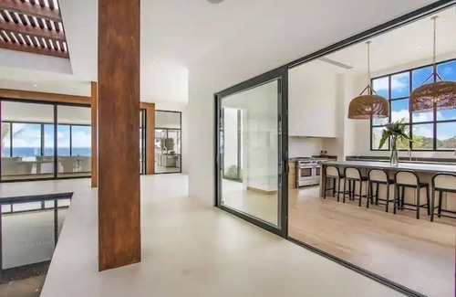 Punta Aguila Villa | Beachfront 12Bdr Villa @ CDC, Impressive views!