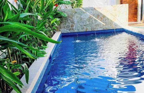 Brisas de Zicatela Villa | Beachfront 2bed. Villa in La Punta w/private pool-10min walk to many restaurants
