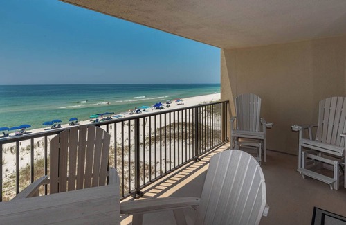 Orange Beach East Condo | Beachfront 2BR Condo Wind Drift!