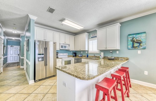Orange Beach East Condo | Beachfront 3-bedroom condo steps from the Gulf. Corner unit, recently updated.