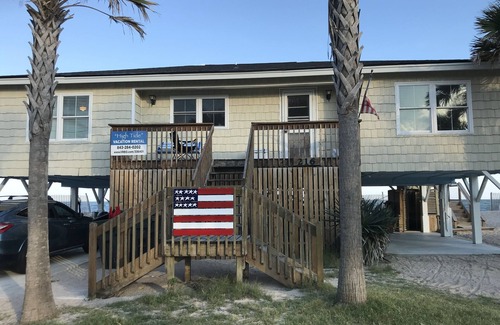 Edisto Island House | Beachfront 4 BR, 3 bath, sleeps 12 - Fantastic Views!