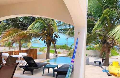 Miramar House | Beachfront 4BDR w/Starlink & Pool in SanBruno