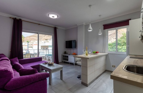 Playa de Mogan Apartment | Beachfront Apartment in Playa de Mogán