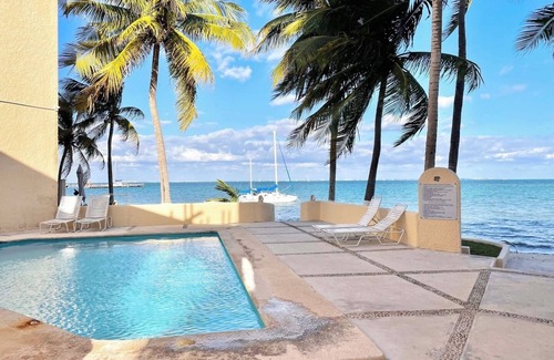 Puerto Juarez Condo | Beachfront Apartment | Ocean Views + Pool Access