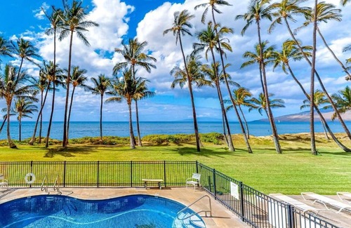 Kihei Condo | Beachfront Bliss & Breathtaking Sunsets -Your Dream Stay in Kihei Awaits!