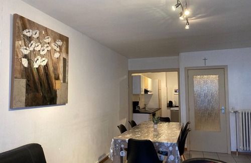 Duinbergen Apartment | Beachfront Bliss in Knokke