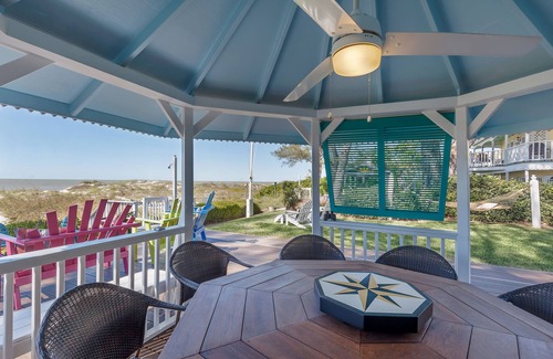 Independence Square Cottage | Beachfront, Chic a si Cottage, original vintage Florida charm right on the Gulf