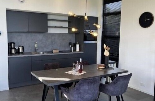 Enkhuizen House | Beachfront Chalet with Exceptional Sea Views and Modern Comforts in Enkhuizen