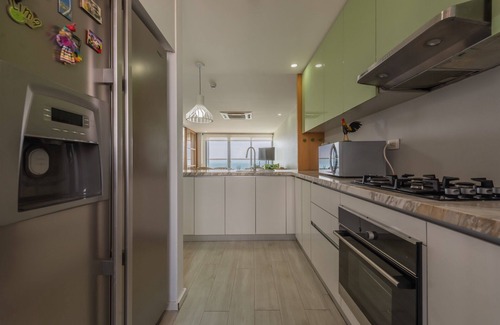 Bocagrande Apartment | Beachfront Luxury Condo in 15th Floor -Morros City