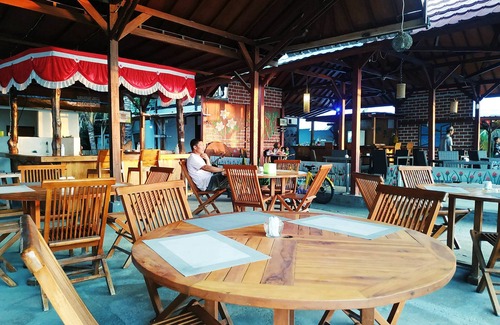 Gili Air Cottage | Beachfront Cottages with pool view