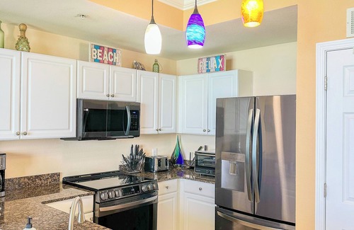 Panama City Beach Condo | Beachfront condo on 17th floor at Tidewater Resort
