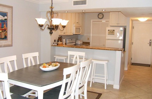 Gulf Lagoon Beach Apartment | Beachfront Condo at Dunes of Panama – Pools, Tennis & Gulf Views