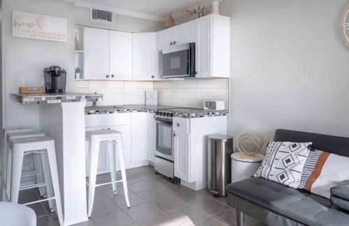 North Beach Condo | Beachfront condo on the heart of Corpus Christi!