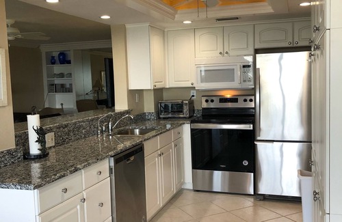 Vanderbilt Beach Condo | Beachfront directly on Gulf w/pool, tennis & pickle…Fall Beach Flash Sale Now!