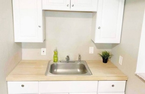 Dayton Condo | Beachfront Downtown Condo | King Bed | Exclusive