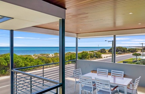 City Of Busselton House | Beachfront Escape Busselton