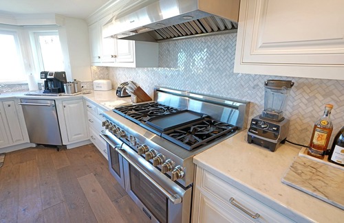 Silver Strand House | Beachfront -escape to California’s best kept secret Silverstrand Beach.
