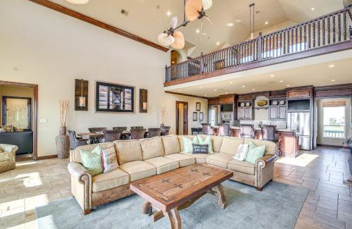 Crystal Beach House | Beachfront Group Getaway on Bolivar Peninsula
