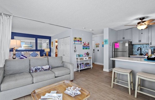 South Island Condo | 🌴 Beachfront Gulf View Condo | Estero Beach & Tennis Club 206C Located in the desirable Estero Beach & Tennis Club, this 2nd-floor unit offers panoramic Gulf views, private balcony sunsets, and direct beach access