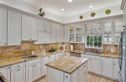 North Captiva House | BEACHFRONT, HEATED POOL, KAYAKS/SUP, LANAI W/GULF VIEWS, 85' DOCK, 2 GOLF CARTS