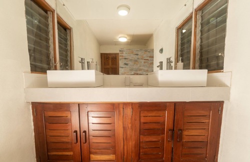 Palm Beach Estates House | Beachfront Home 3BR 2BA on a World Class Surfing Beach! ENJOY THE BEACH LIFE!!
