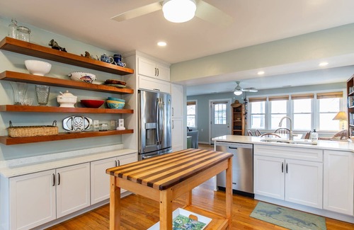 Annapolis Cottage | Beachfront Home Minutes to Downtown Annapolis Dogs OK