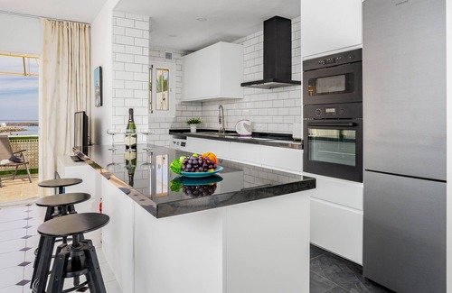 Benalmadena Costa Apartment | Beachfront in Benalmadena by Costarentals - Ref 70