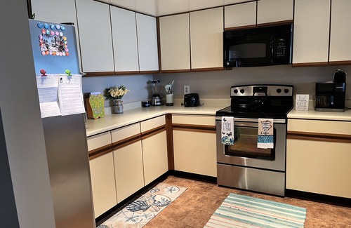 Southend Condo | Beachfront in Brigantine!