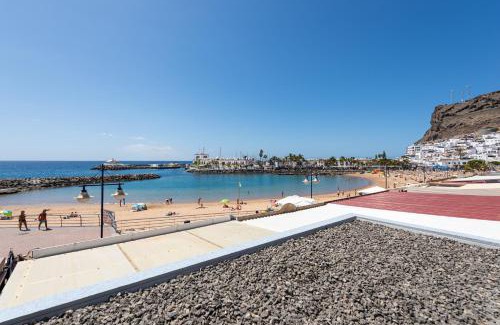 Playa de Mogan Apartment | BeachFront in Puerto Mogán