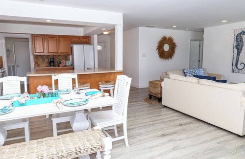 Southend House | Beachfront Island Home