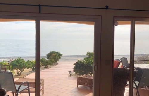 Los Barriles House | Beachfront Living- Beach & Ocean as Your Front Yard