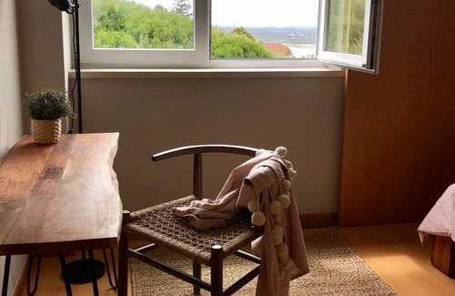 Foz do Arelho Condo | Beachfront loft with incomparable sea view and huge roof terrace.