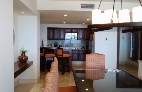Marina Condo | Beachfront Luxury - spend Christmas at Grand Solmar - mucho gusto!