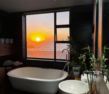 Rand Rifles Villa | Beachfront Luxury Oasis