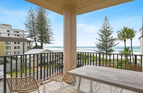 Palm Beach Apartment | Beachfront Luxury Palm Beach