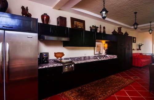 Jaco Villa | Beachfront Luxury Villa in Jaco, Costa Rica (OFFICIAL PAGE)