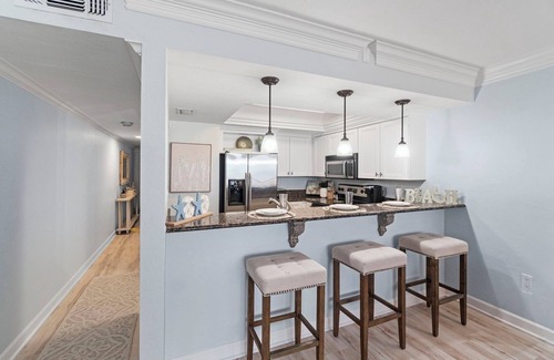 Bonita Springs Condo | Beachfront Modern Getaway | Sleeps 4