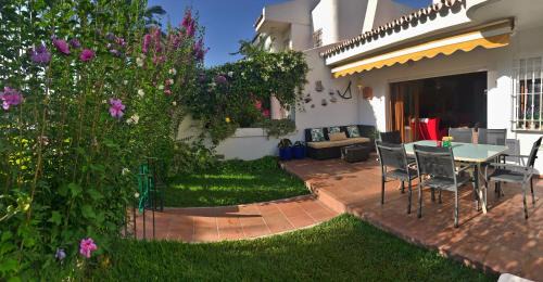 Torre del Mar House | Beachfront oasis in Costa del Sol.