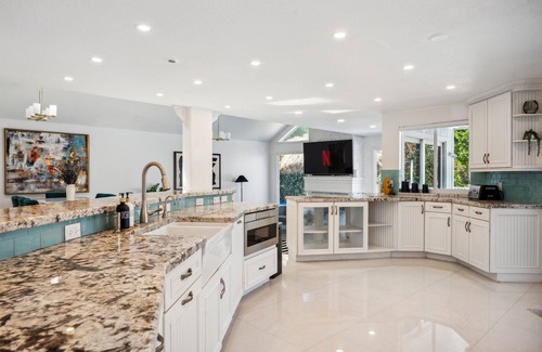 Pompano Beach Villa | Beachfront Oasis w/Htd Pool Cinema Game-Room Tiki