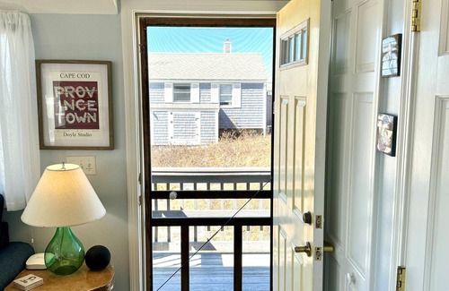 North Truro Cottage | Beachfront on our private beach! Siren Cottage - Pipers' Shore