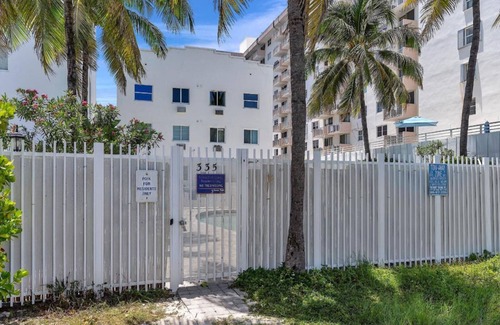 South of Fifth Apartment | BeachFront On The Sand #133-FreeParking- 335 OceanDr-SoFi-SouthBeach