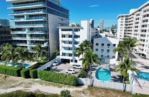 South of Fifth Apartment | BeachFront On The Sand #133-FreeParking- 335 OceanDr-SoFi-SouthBeach